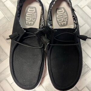 Hey Dude Men's Black Loafers